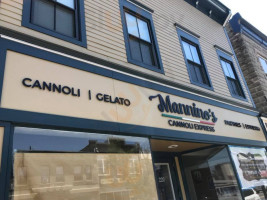 Mannino's Cannoli Express food