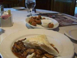 Kennett Square Inn food