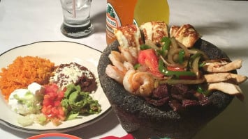 Hacienda El Sombrero food