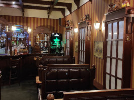 The London Pub inside
