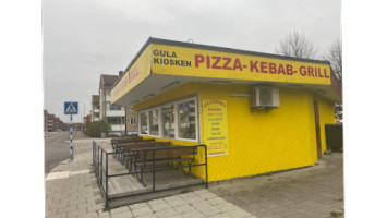 Gula Kiosken outside