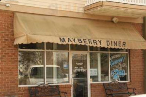Mayberry Diner outside