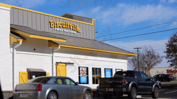 Biscuitville food