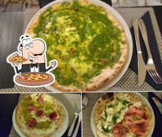 Pizzeria M'ama food