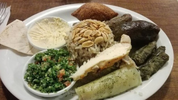 Habibi's Grill food
