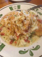 Olive Garden food