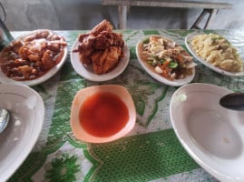 Nonong Lomi House And Chinese Cuisine food