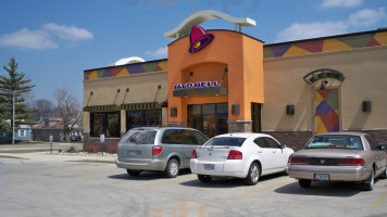 Taco Bell outside