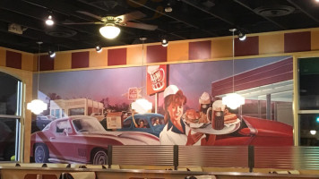 A&w inside