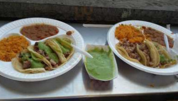 Tacos Giyo food