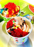 Fallbrook Froyo food