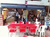 Maa Durga Mess Restaurant people