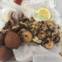 Berry's Seafood food