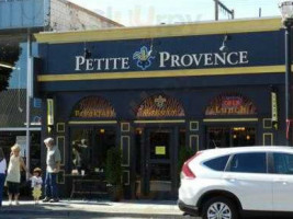 Petite Provence Boulangerie Patisserie food