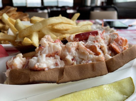 Newick's Lobster House food