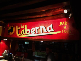 La Taberna food