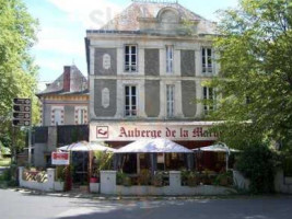 Auberge De La Marquise outside