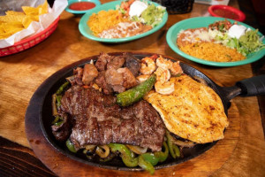 Peppers Mexican Grill Cantina food