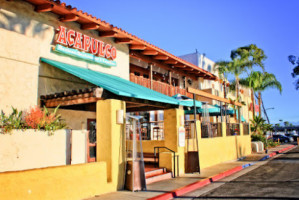 Acapulco Mexican Y Cantina outside