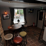 Nags Head Dentro
