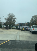 Bojangles ' Famous Chicken 'n Biscuits outside