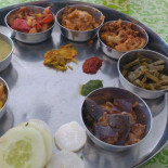 Prem's Thakkar Comida