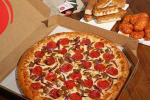 Domino's Pizza food