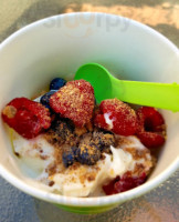 Island Cool Frozen Yogurt food