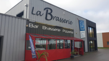 La Brasserie inside