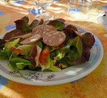 Auberge Aux Portes De Conques food