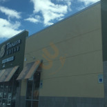 Panera Bread Exterior