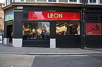 Leon Cannon Street outside