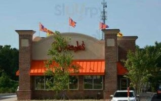 Bojangles ' Famous Chicken 'n Biscuits outside