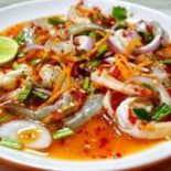 ยำอิเอ๋อ สาขาลำปาง Comida