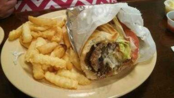 Mauldin Gyros Burgers food