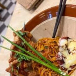 Round Table Comida
