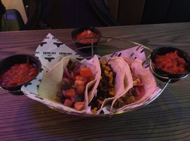Los Tacos food