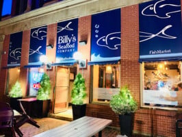 Billy's Seafood Company outside