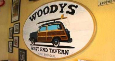 Woodys West End Tavern outside