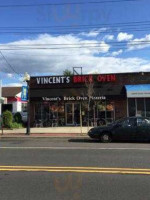 Vincent's Brick Oven Pizza outside