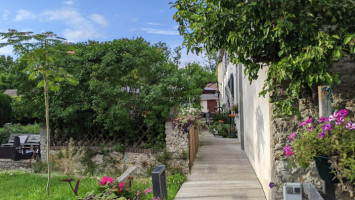 Le Moulin 1826 Et Chambres D'hôtes food