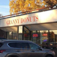 Granny Donuts outside