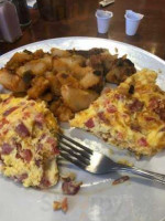 Pearl River Diner food