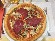 Pizzeria Il Padrino food