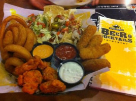 Buffalo Wild Wings food