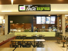 Thai Express St-jérôme inside