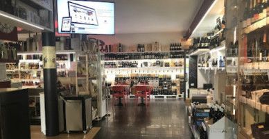 Enoteca Le Cantine Di Secondo Di Udine food