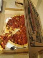 Hungry Howie's Pizza food