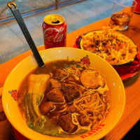 Ramen Shifu La Latina food