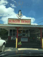 Carlos Garcia Burger Depot outside